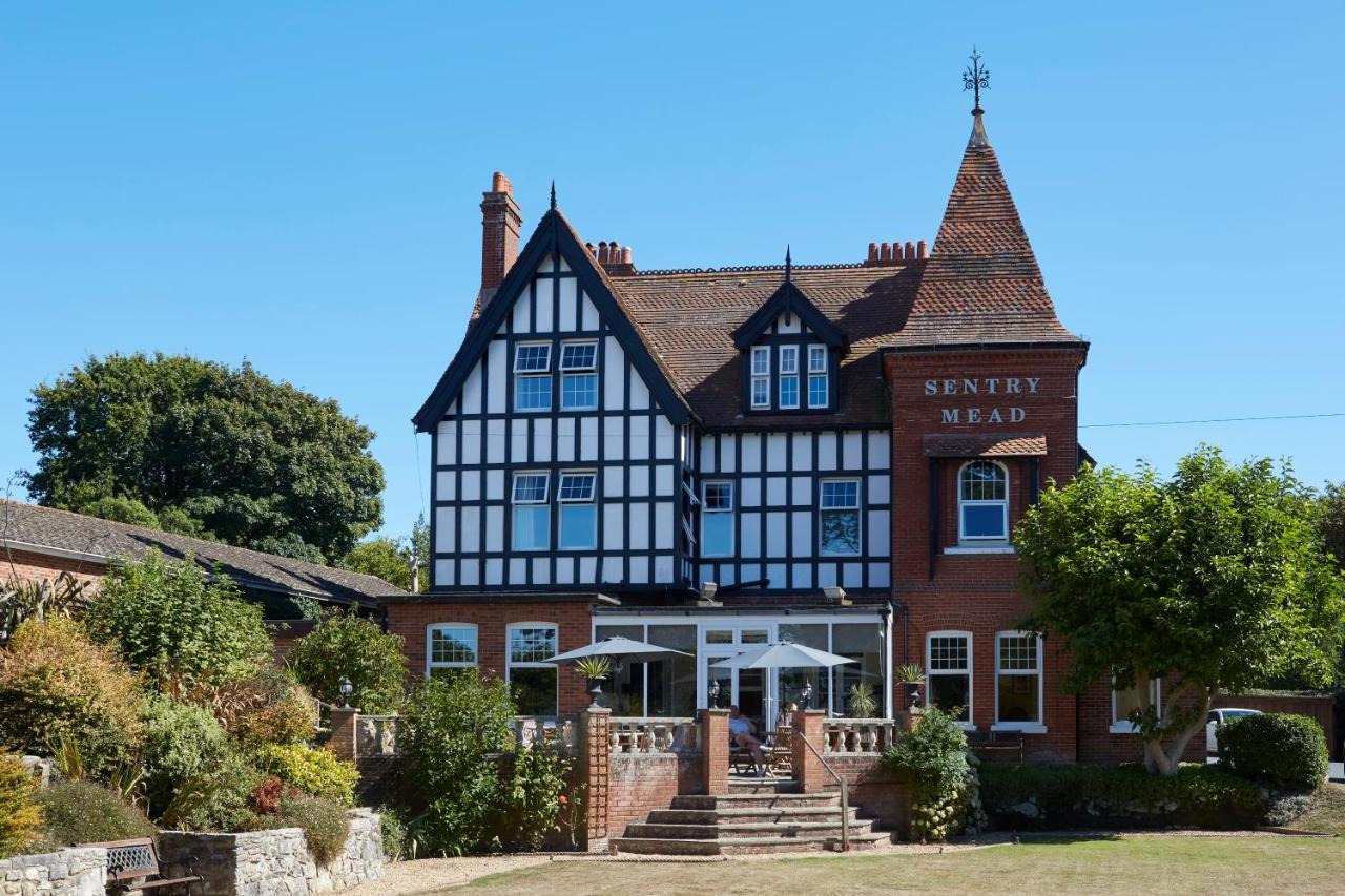 Sentry Mead Hotel Totland  Екстер'єр фото